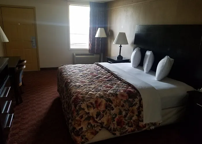 Spanish Trace Inn